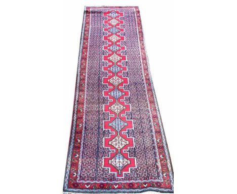 Teppich, 314 x 89 cmCarpet, 314 x 89 cm