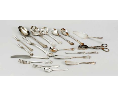 Besteck für zwölf Personen, Deutsch, 20. Jh., MZ: Koch &amp; Bergfeld, Bremen, Silber 800/000, Modell Barock, je 12 gr. u. kl