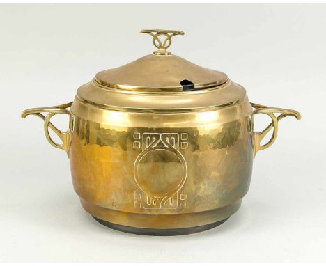 Jugendstil-Bowle, um 1910, Messing, partiell martelliert. Kelle fehlt, leicht ber., H. 26 cmArt Nouveau bowl, around 1910, br