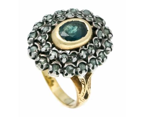 Saphir-Diamantrosen-Ring um 1850 GG/WG 750/000 und Silber ungest., gepr., mit einem oval fac. Saphir 7 x 5 mm und Diamantrose