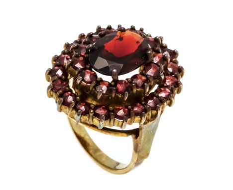 Granat-Ring GG 333/000 mit oval und rund fac. Granaten 11,2 x 8,2 - 2,7 mm, RG 53, 7,6 gGarnet ring GG 333/000 with oval and 