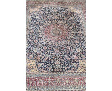 Teppich, 387 x 305 cmCarpet, 387 x 305 cm