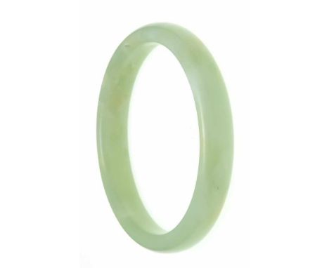 Jade-Armreif, hellgrüne Jade, B. 12,5 mm, Innen 64,5 mm, 43,5 gJade bangle, light green jade, width 12.5 mm, inside 64.5 mm, 
