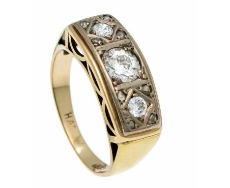 Altschliff-Diamant-Ring 585/000 mit einem Altschliff-Diamanten 0,50 ct und 2 Altschliff-Diamanten, zus. 0,14 ct W/VS-SI, RG 5