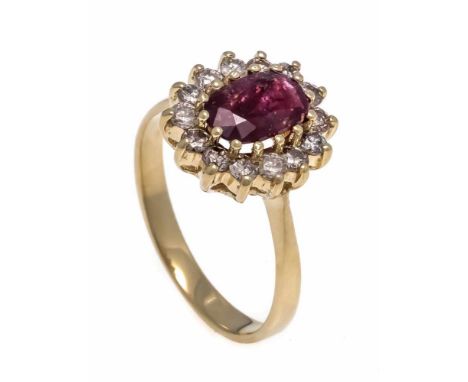 Rubin-Brillant-Ring GG 585/000 mit einem oval fac. Rubin, 1,30 ct und 14 Brillanten, zus. 0,60 ct fancylightbrown/PI, RG 54, 