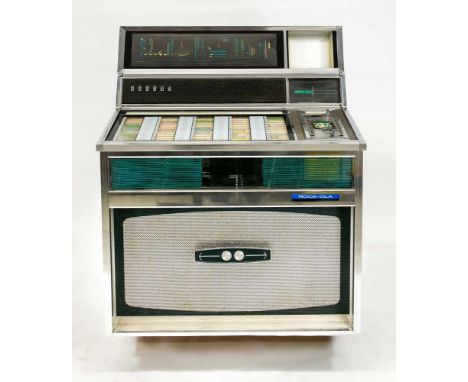 Alte Jukebox ''Rock-Ola CENTURA MFG. Corp. Chicago Ill. U.S.A.'', 1960er Jahre. Unverbastelter Originalzustand. Schwerer Korp