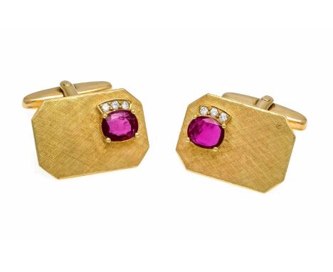 Rubin-Brillant-Manschettenknöpfe GG/WG 750/000 mit 2 oval fac. Rubinen, zus. 2,14 ct in intensiven Farbetönen und guter Reinh