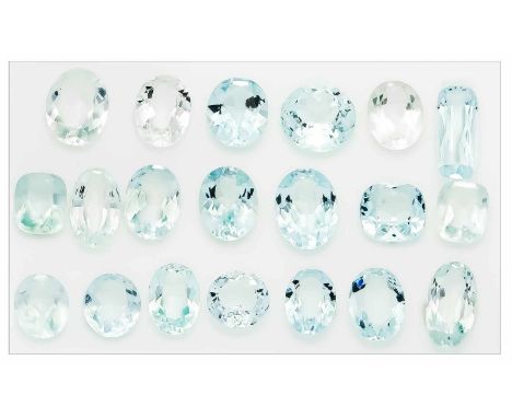 Konvolut 20 Aquamarine, zus. 76 ct, rund und oval fac., sowie Kissenschliffe 17 - 10 mm, transparent, hellere bis sehr helle 