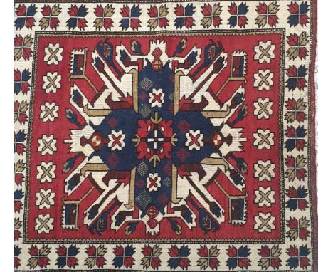 Teppich, 108 x 107 cmCarpet, 108 x 107 cm