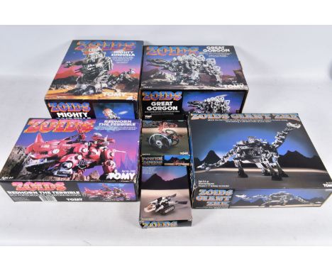 A QUANTITY OF BOXED TOMY ZOIDS FIGURES, Aquazoid, No.2559, Giant ZRK, No.5039, battery powered Serpent type Power Zoid, No.50