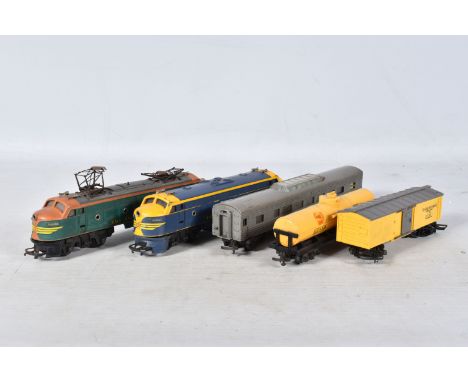 AN UNBOXED TRI-ANG RAILWAYS OO GAUGE TRANSCONTINENTAL TC ELECTRIC LOCOMOTIVE, No.7503 Tri-ang Railways green and orange liver