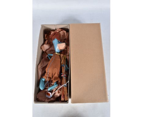 A BOXED PELHAM SL HUCKLEBERRY HOUND PUPPET, appears complete, has some minor paint loss (mainly to nose) and wear, clothing i
