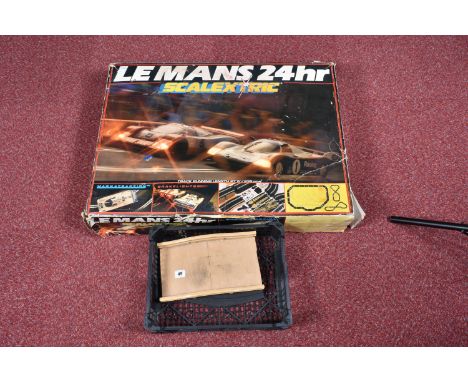 A BOXED SCALEXTRIC LE MANS 24 HOUR RACING SET, No.C742, contents not checked but appears largely complete with both cars, tra