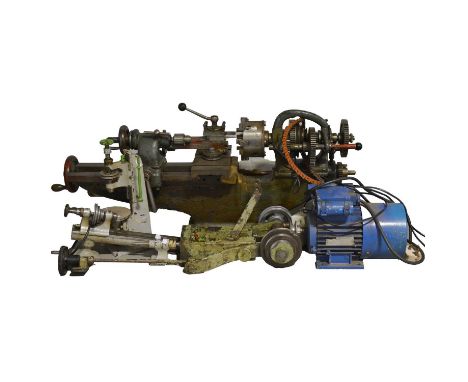 Modellers lather, clock makers lathe, lathe accessories and a bench grinder,Condition report:Please see additional immages up