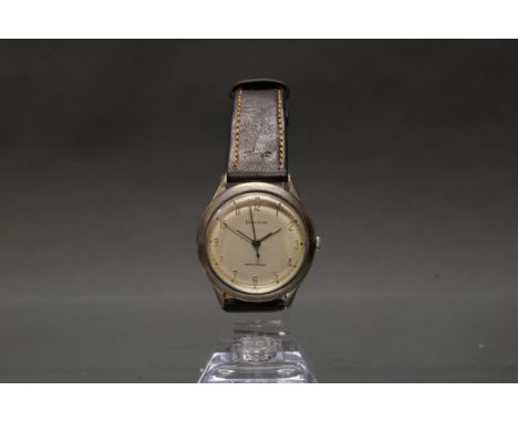Herrenarmbanduhr, Bulowa, 1960er Jahre, Art Deco-Stil (sehr flach), Handaufzug, Werk Cal. 10AFC, verchromtes Gehäuse, Gehäuse