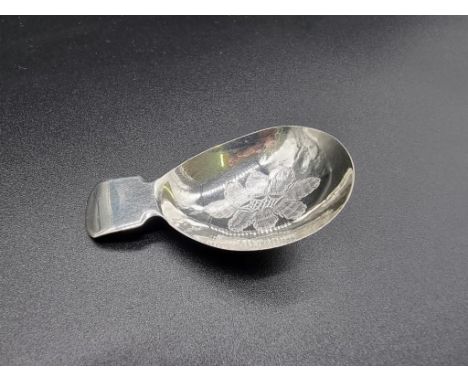 A George III silver caddy spoon, by Josiah Snatt, London 1812, 6.6cm, 10g. 