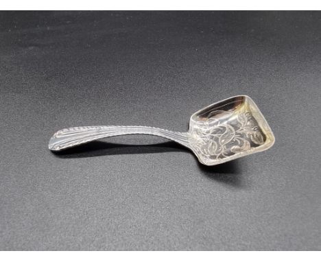 A Victorian silver caddy spoon, having bowl decorated bird amongst flowers, by John Yapper, Birmingham 1847, 9.4cm, 11g. 