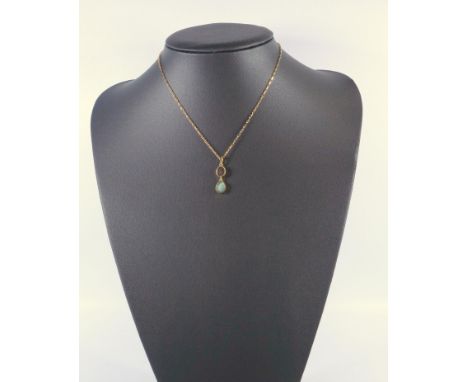 9 CT GOLD ITALIAN FINE LINK NECKLACE......WITH A TWO TONE OPAL PENDANT, AND A PAIR OF OPAL PENDANT EARRINGS MARKED 375, GROSS