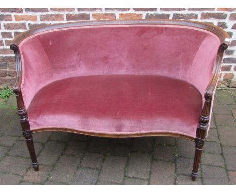 Victorian 2 seater sofa on turned legs