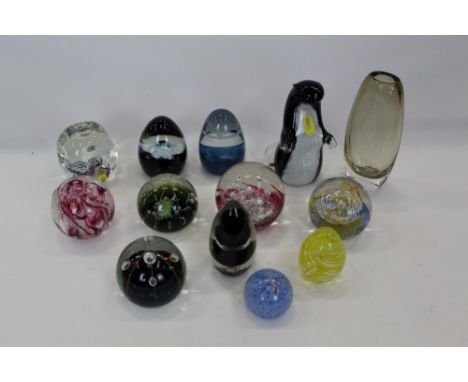 Collection of Art Glass paperweights including Caithness, Wedgwood, Selkirk and Langham (13)
