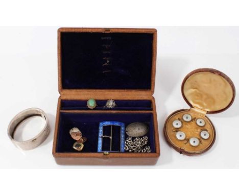 Set six silver gilt mother of pearl dress studs in fitted case, silver bangle, silver and blue enamel buckle, 9ct gold green 