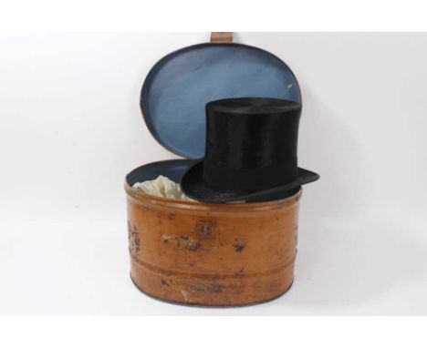Vintage top hat in tin case by Austin Reed "Gerrard"Condition report: Dimensions front to back 19cms, side to side 15 1/4 cms