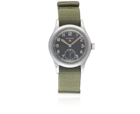 A GENTLEMAN'S BRITISH MILITARY RECORD W.W.W. WRIST WATCH CIRCA 1940s, PART OF THE "DIRTY DOZEN"Movement: 15J, manual wind, ca