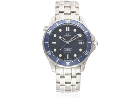 A GENTLEMAN'S LARGE SIZE STAINLESS STEEL OMEGA SEAMASTER PROFESSIONAL 300M CO-AXIAL CHRONOMETER BRACELET WATCH CIRCA 2007, RE