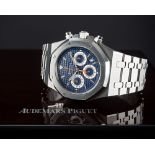 A RARE GENTLEMAN'S STAINLESS STEEL AUDEMARS PIGUET ROYAL OAK CHRONOGRAPH BRACELET WATCH DATED