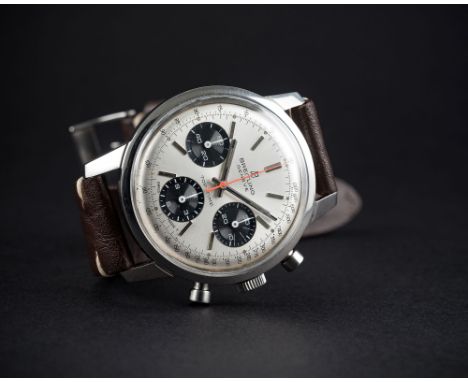 A RARE GENTLEMAN'S STAINLESS STEEL BREITLING TOP TIME CHRONOGRAPH WRIST WATCH CIRCA 1969, REF. 810 WITH "PANDA" DIAL Movement