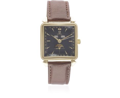 A GENTLEMAN'S 18K SOLID GOLD OMEGA COSMIC MOONPHASE TRIPLE CALENDAR WRIST WATCH CIRCA 1947, REF. 3944 Movement: 17J, manual w