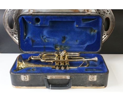 Cased York Senator Coronet together with a Silver Plate Oval Serving Tray with pierced foliate rim, 65cm long 