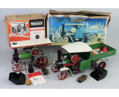 Mamod - Steam Wagon S.W.1 43cm long, boxed, and a Mamod Traction Engine T.E.1A 25cm long, boxed (2)