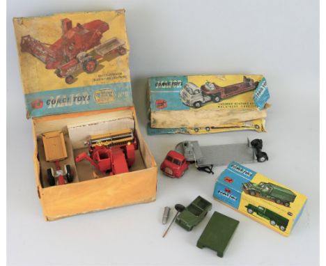 Corgi - Gift Set No. 8 Combine Harvester tractor and trailer set and Major Pack Bedford 'S' Carrimore Machinery Carrier No. 1