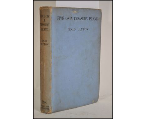 Enid Blyton; Five On A Treasure Island. Rare First Edition, First Printing. 1942 by Hodder & Stoughton. Lacking dust cover. B