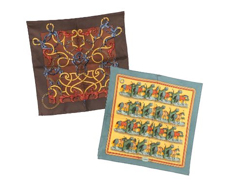 HERMÈS Seidencarré Konvolut "ECURIES & L´INSTRUCTION DU ROY", by Philippe Ledoux und Henri d'Origny. 100% Seide. 42 x 42 cm. 