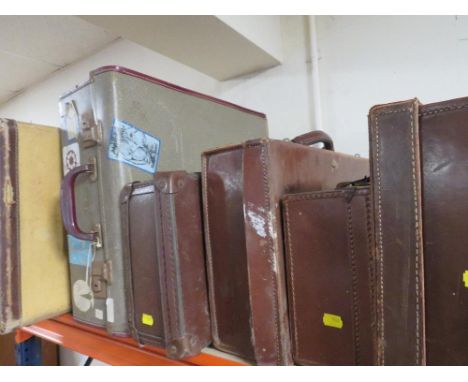 SIX PIECES OF VINTAGE LUGGAGE 