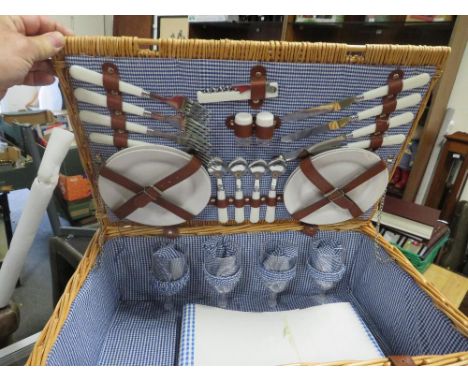 A LARGE RICHMOND HOUSE PICNIC HAMPER WITH CONTENTS 