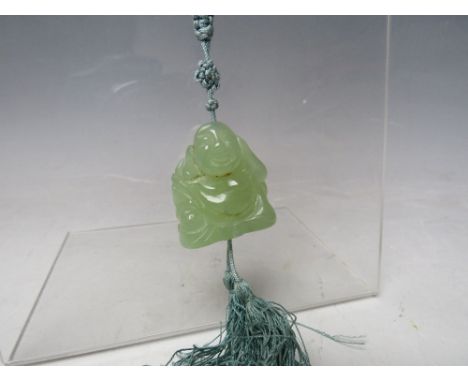 A MODERN JADE BEAD NECKLACE WITH YELLOW METAL MOUNTS, the clasp marked 9K, together with a modern jadeite pendant example (2)