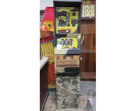 A VINTAGE ROYAL FUSILIERS 10P COIN OPERATED ONE ARM BANDIT, on camouflage painted stand, H 184 cm 