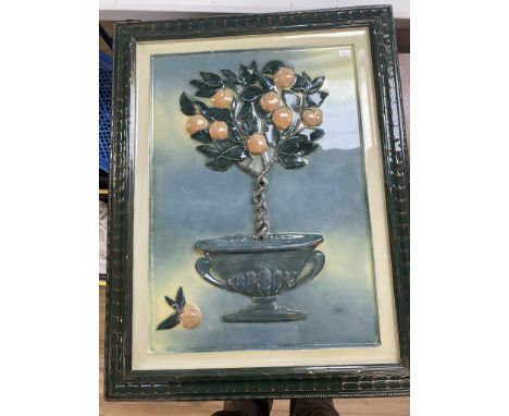 Ceramic lemon tree plaque
H70 x W54cm
