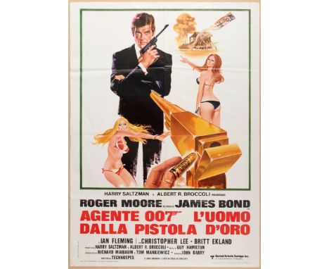 Italian Movie Poster for the James  Bond Film The Man with the Golden Gun (L'Uomo dall Pistola D'Oro)- Directed by Guy Hamilt