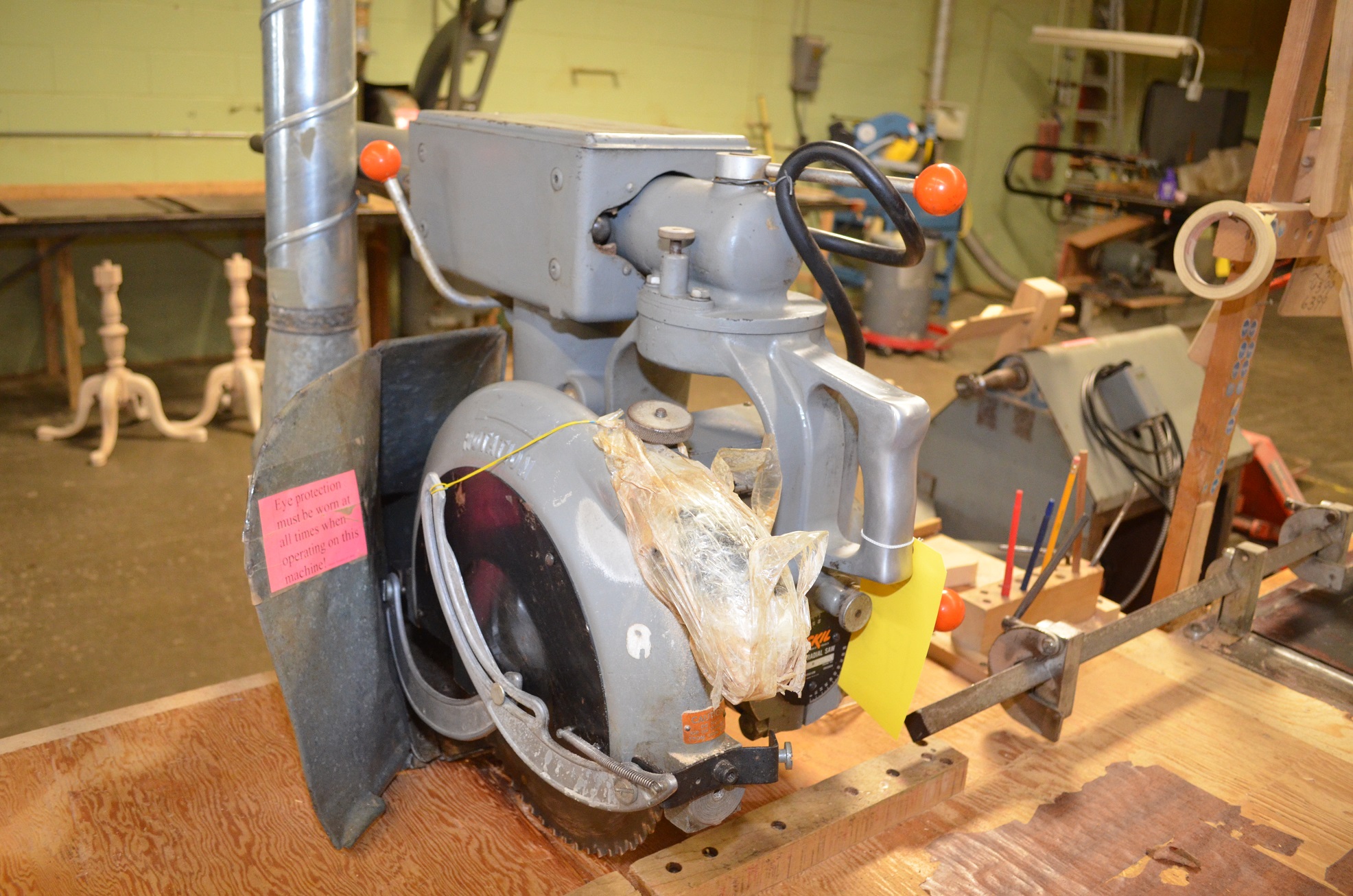 SKIL Radial arm saw Model 450-21 550 volt 3ph