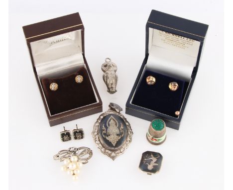 A collection of items, to include a pair of hallmarked 18ct yellow gold knot design earrings, a pair of unmarked knot design 