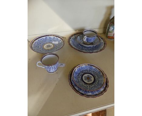 An 18th Century Worcester Flight period plate, of circular form with wavy edge, decorated with blue painted floral and stylis