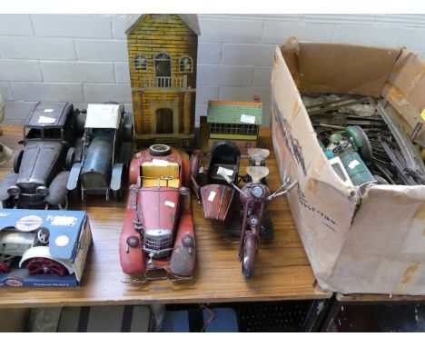 A mixed lot of assorted diecast toys and reproduction models, to include tinplate tractor etc.