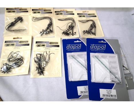 N Gauge  six packs of street lights (electric), sealed in packet, plus three Dapol coach light bars, two yellow, one white. P