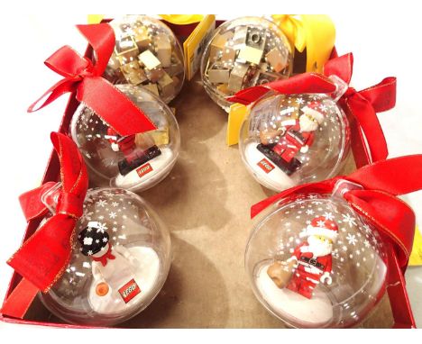 Six Lego baubles 850503, with Santas, Snowman and gold bricks. P&amp;P Group 2 (£18+VAT for the first lot and £3+VAT for subs