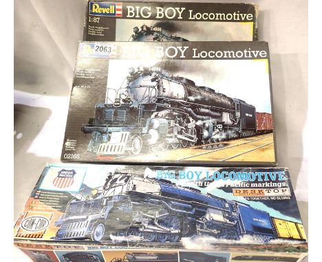 Revell Big-Boy 1/87 scale plastic kit factory sealed, another opened/started, and a Con-Cor desktop series Big-Boy kit, opene