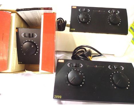 H&amp;M 2000 controller with power lead, plus H&amp;M 2000 right hand add on controller, part boxed, plus another H&amp;M 200